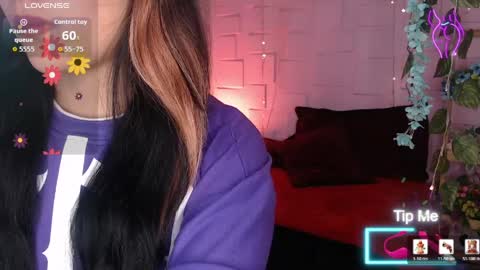 eyes_moonn online show from March 30, 11:22 am