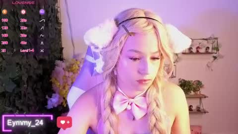 eymmy_24 online show from May 11, 1:44 am
