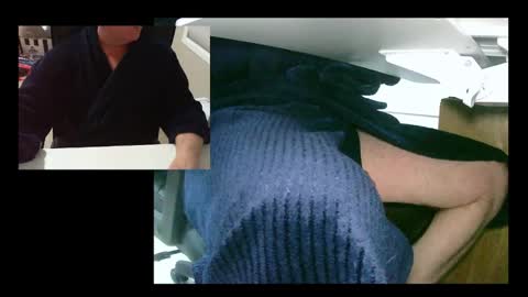 Snapshot of ezondi1 chatting on December 18, 4:17 pm EZONDI online show from December 18, 4:17 pm