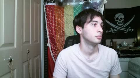 Snapshot of ezra_naamah chatting on April 14, 4:57 pm Ezra Naamah online show from April 14, 4:57 pm