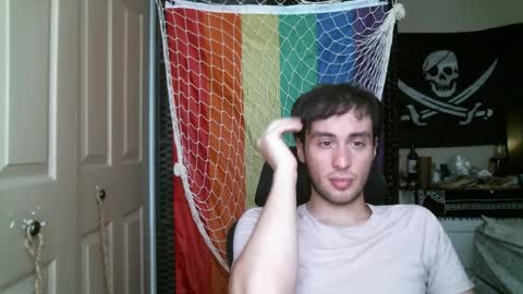 Snapshot of ezra_naamah chatting on May 15, 7:10 pm Ezra Naamah online show from May 15, 7:10 pm