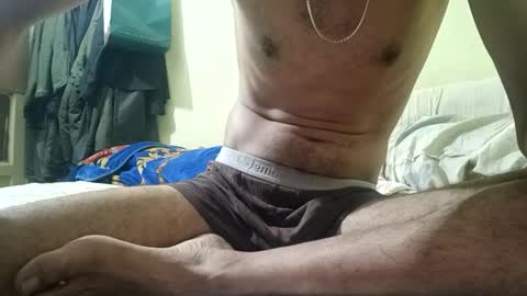 Snapshot of ezz_3zoo1 chatting on August 2, 11:58 pm weza online show from August 2, 11:58 pm