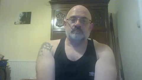 f1zzeek online show from May 1, 10:58 pm