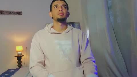 fabi online show from December 11, 2:22 pm