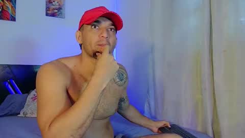 Snapshot of fabi_calde chatting on March 17, 12:52 pm fabi online show from March 17, 12:52 pm