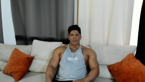 Snapshot of fabian_arango chatting on April 10, 1:38 pm Fabian arango online show from April 10, 1:38 pm