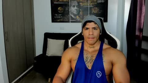 Snapshot of fabian_arango chatting on April 25, 2:36 pm Fabian arango online show from April 25, 2:36 pm