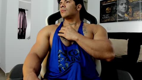 Snapshot of fabian_arango chatting on May 2, 5:29 pm Fabian arango online show from May 2, 5:29 pm