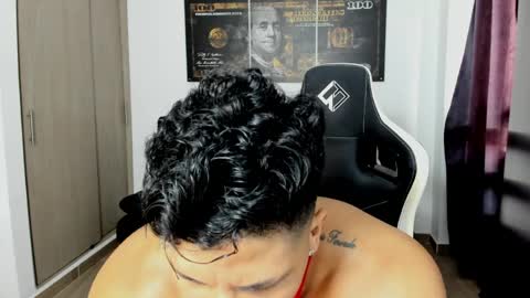Snapshot of fabian_arango chatting on May 11, 9:01 pm Fabian arango online show from May 11, 9:01 pm