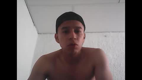 Snapshot of fabiar11 chatting on February 6, 5:38 pm R online show from February 6, 5:38 pm