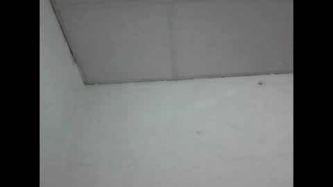 Snapshot of fabiar11 chatting on May 1, 4:39 am R online show from May 1, 4:39 am