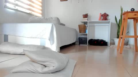 -  A N D E R online show from March 30, 7:48 pm