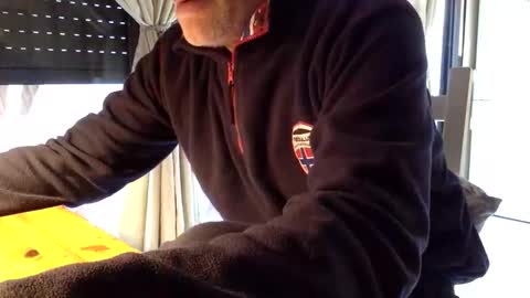 Snapshot of fabro45 chatting on February 21, 8:37 am Fabro online show from February 21, 8:37 am