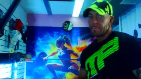 Snapshot of fabxxxl chatting on November 15, 10:12 am fabxxxl online show from November 15, 10:12 am