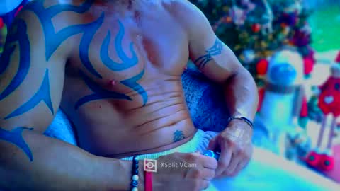 Snapshot of fabxxxl chatting on December 1, 8:30 am fabxxxl online show from December 1, 8:30 am