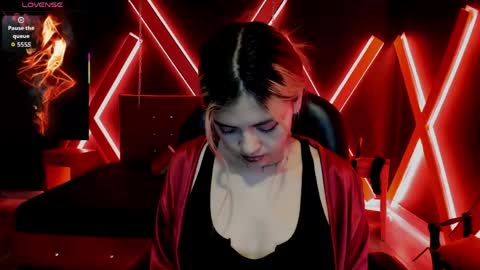 fabzy online show from April 30, 1:17 pm