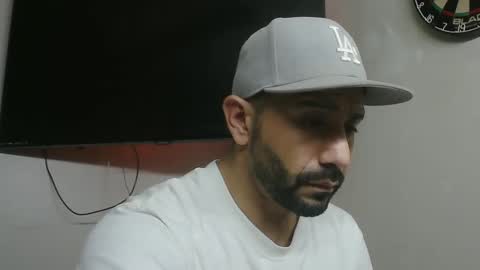 Snapshot of faded805 chatting on December 11, 7:25 pm Mark online show from December 11, 7:25 pm