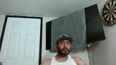 Snapshot of faded805 chatting on September 11, 8:25 am Mark online show from September 11, 8:25 am