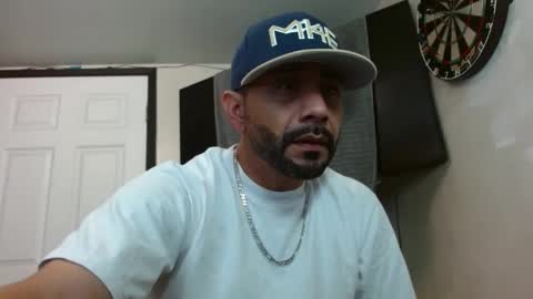 Snapshot of faded805 chatting on September 29, 9:47 am Mark online show from September 29, 9:47 am