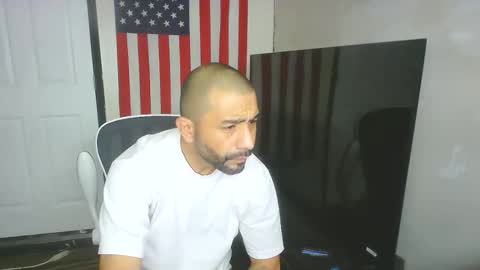 Snapshot of faded805 chatting on March 16, 1:15 pm Mark online show from March 16, 1:15 pm