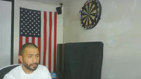 Snapshot of faded805 chatting on March 31, 8:26 am Mark online show from March 31, 8:26 am