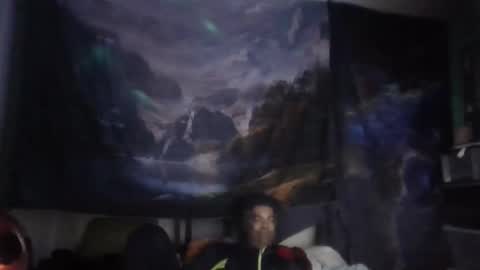 Snapshot of fadeyisteven32 chatting on March 17, 5:33 am fadeyisteven32 online show from March 17, 5:33 am