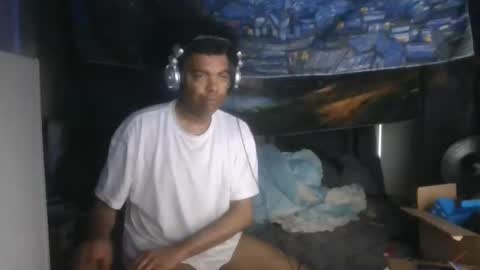Snapshot of fadeyisteven32 chatting on June 1, 6:31 pm fadeyisteven32 online show from June 1, 6:31 pm