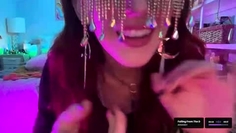 Faewildz online show from October 18, 6:58 am