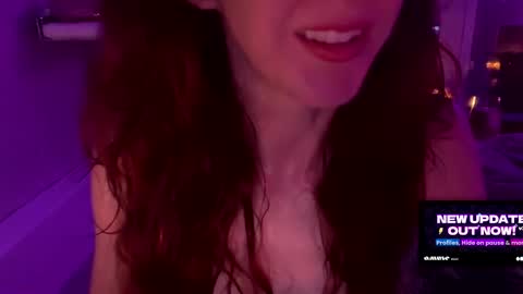 Faewildz online show from October 27, 4:49 am