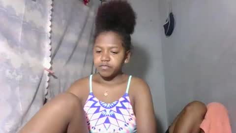 faiqua95 online show from March 26, 1:06 pm