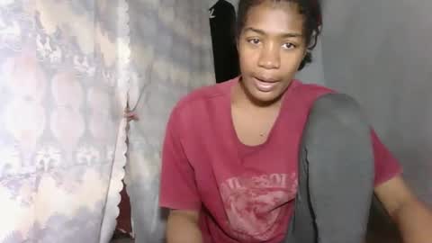 faiqua95 online show from April 3, 10:46 am