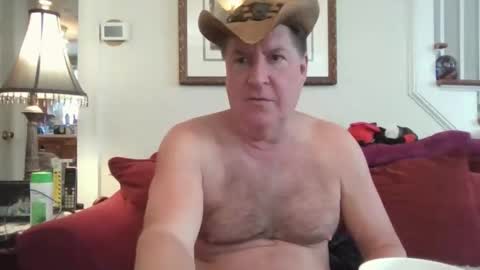 Snapshot of fairmount31 chatting on January 6, 2:54 pm fairmount31 online show from January 6, 2:54 pm