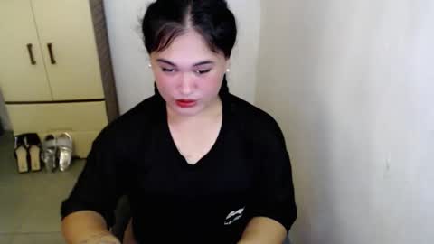 Snapshot of fairy_cuddle chatting on May 25, 5:02 am call me shanaia online show from May 25, 5:02 am