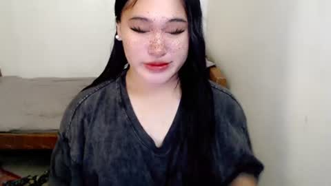 Snapshot of fairy_cuddle chatting on June 25, 9:41 pm call me shanaia online show from June 25, 9:41 pm