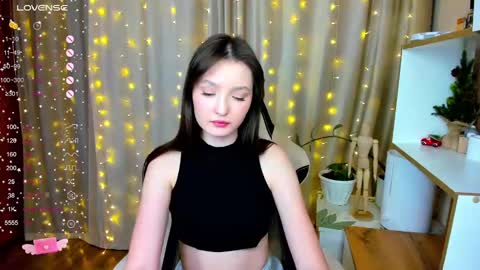 Snapshot of fairy_m00n chatting on January 9, 12:09 pm Kate online show from January 9, 12:09 pm