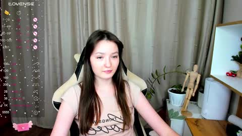 Snapshot of fairy_m00n chatting on January 13, 12:13 pm Kate online show from January 13, 12:13 pm