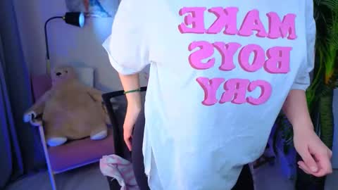 Tara online show from November 16, 9:31 pm