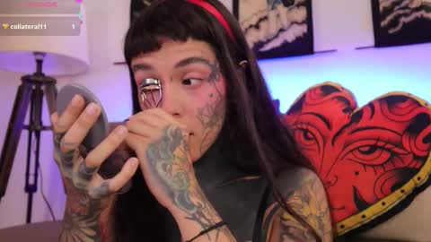 Snapshot of fairyflexxx chatting on November 10, 5:34 pm Fairy online show from November 10, 5:34 pm