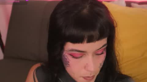 Snapshot of fairyflexxx chatting on January 17, 10:24 pm Fairy online show from January 17, 10:24 pm