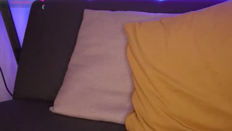 Snapshot of fairyflexxx chatting on February 1, 1:59 am Fairy online show from February 1, 1:59 am