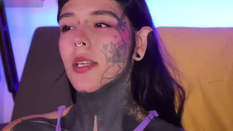 Snapshot of fairyflexxx chatting on February 11, 12:04 am Fairy online show from February 11, 12:04 am