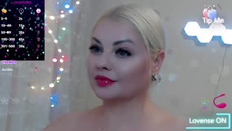Jewell online show from July 5, 4:36 pm