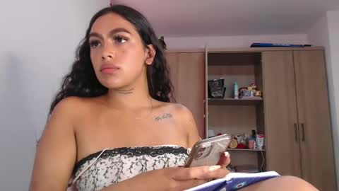fairylatin online show from December 27, 12:12 pm