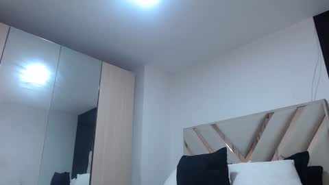 Snapshot of fairylatin chatting on October 20, 1:50 am fairylatin online show from October 20, 1:50 am