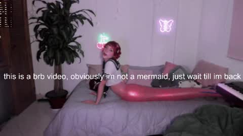 Snapshot of fairywhore chatting on October 15, 3:39 am  Jackie Cosplayer  online show from October 15, 3:39 am