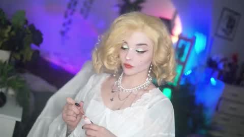 faith_chan online show from February 26, 4:22 am