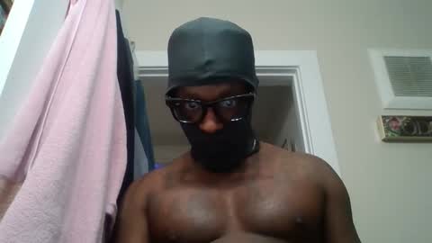 Snapshot of falahafterdark chatting on April 7, 11:59 pm falahafterdark online show from April 7, 11:59 pm