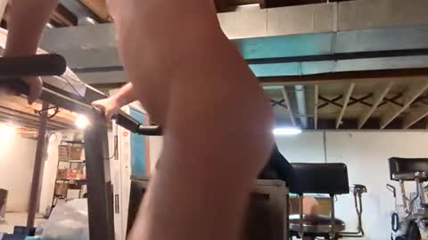 Snapshot of falcn2001 chatting on February 1, 12:09 am falcn2001 online show from February 1, 12:09 am