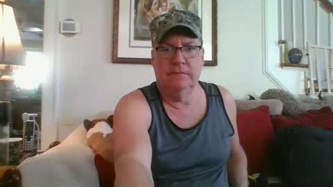 Snapshot of falconbator8 chatting on February 4, 3:36 pm falconbator8 online show from February 4, 3:36 pm