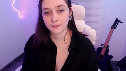 Snapshot of fallenag__ chatting on February 12, 3:01 am OF fallenag 1 online show from February 12, 3:01 am